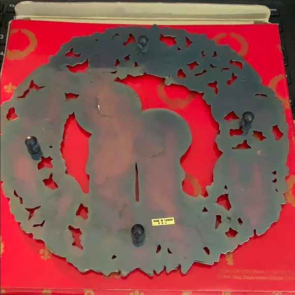 Wreath Trivet - May Dept Stores Co - Picture 3 of 7